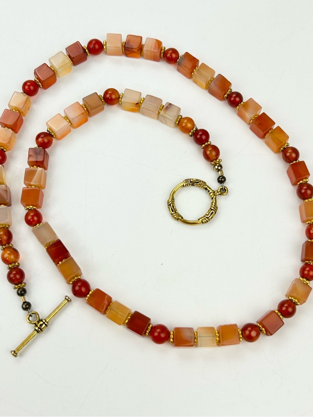 Handcrafted Carnelian Agate Red & Orange Beaded Necklace - Picture 5 of 6